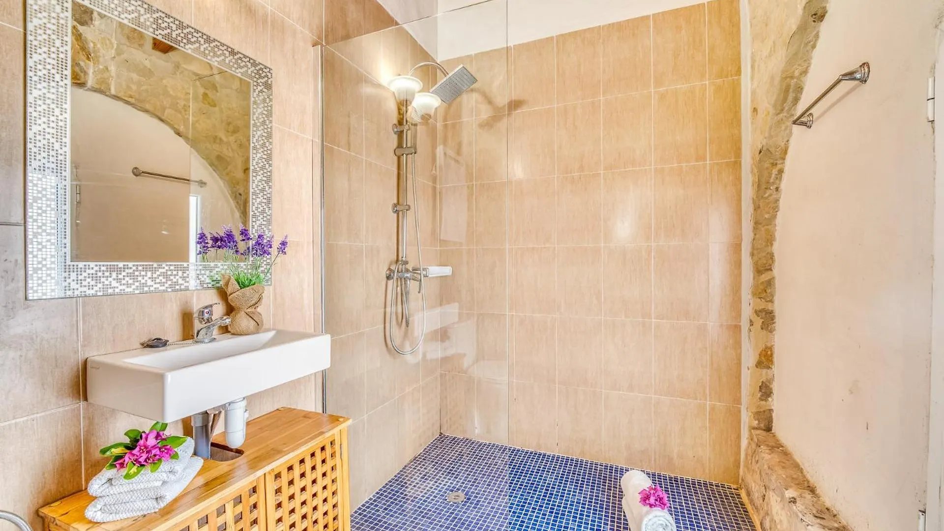 Ideal Property Mallorca - Villa Xisco Alcudia  Spain