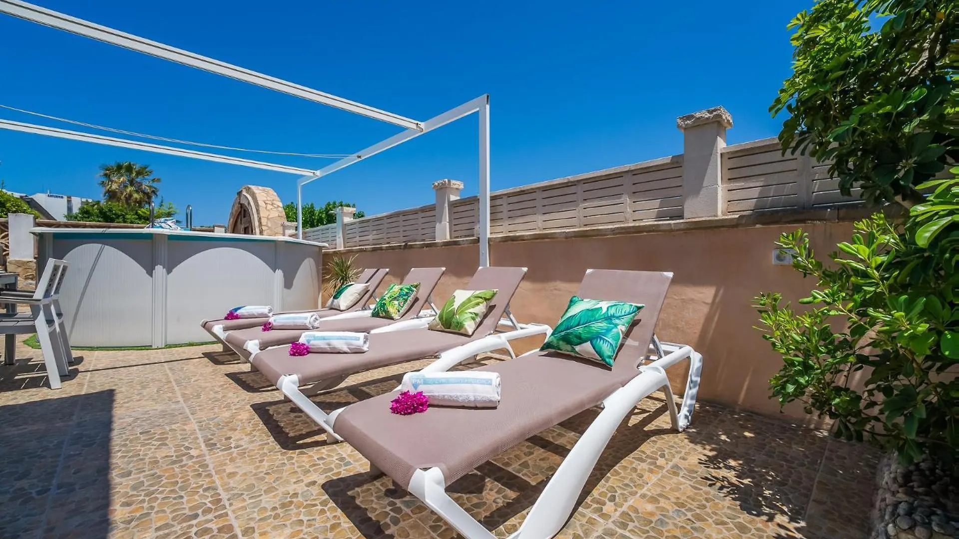 Ideal Property Mallorca - Villa Xisco Alcudia  Holiday home