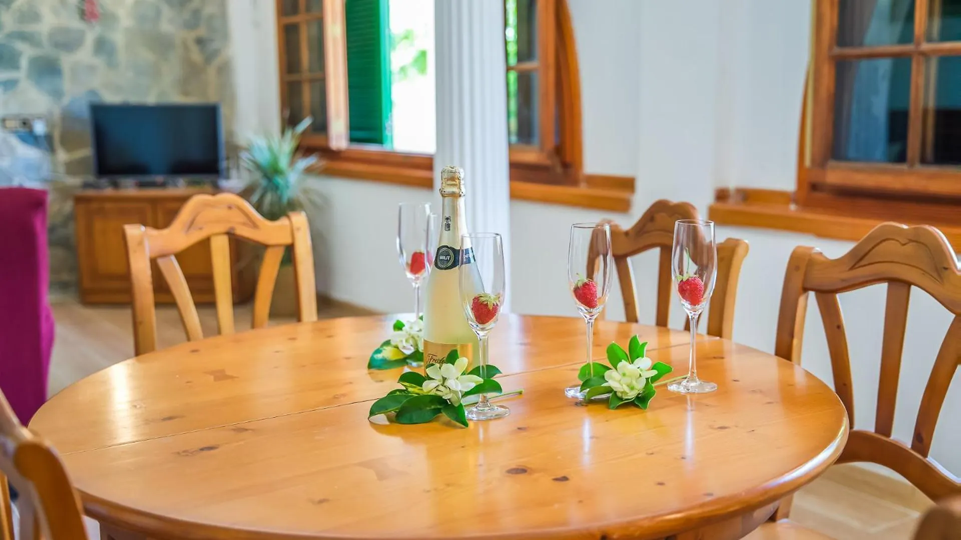 Ideal Property Mallorca - Villa Xisco Alcudia  0*, Alcudia (Mallorca) Spain